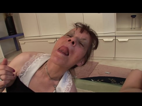 ❤️ Deux grands-mères et un grand-père font une partie à trois ☑ Vidéo anal at fr.fuckmymac.ru ❌️❤