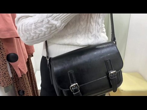 ❤️ Masturbation publique de la jeune salope FeralBerry avec un gode dans la cabine d'essayage ☑ Vidéo anal at fr.fuckmymac.ru ❌️❤